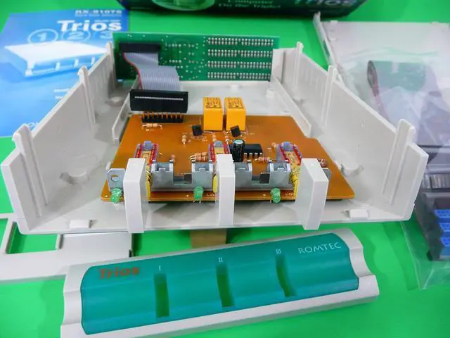 Alt view image 5 of 5 - Romtec Trios Rx-910t6 Manual Boot Selector Switch for 3 EIDE Hd