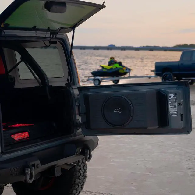 Alt view image 2 of 5 - STINGER Wrangler Jk/JL (2007-2023) 12" Swing Gate Subwoofer Enclosure 2-Door/4-Door (400W RMS/800W Max)