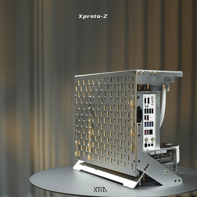 Alt view image 3 of 5 - XTIA Xproto-Z MATX Open Frame