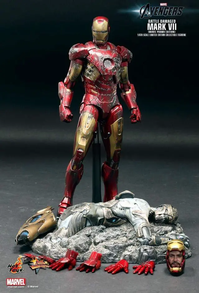 Alt view image 2 of 5 - Figure Hot Toys MMS196 - Marvel Comics - The Avengers - Iron Man Battle Damaged Version Mark 7