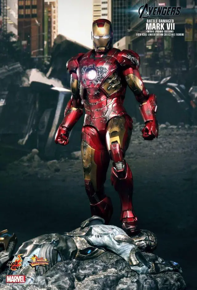 Alt view image 4 of 5 - Figure Hot Toys MMS196 - Marvel Comics - The Avengers - Iron Man Battle Damaged Version Mark 7