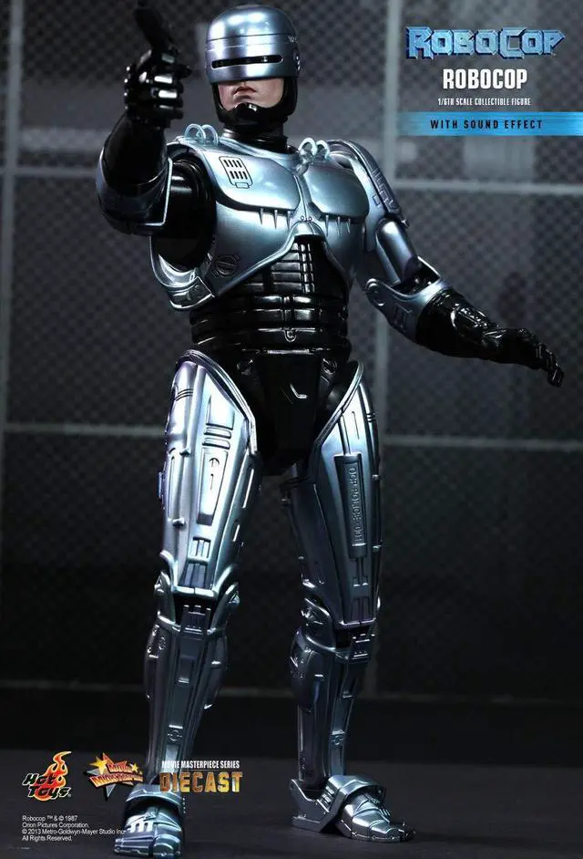 Alt view image 3 of 5 - Figure Hot Toys MMS202D04 - Robocop - Robocop