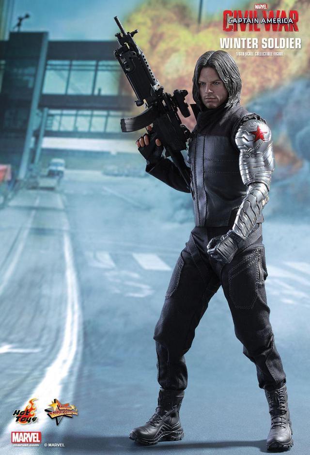 Alt view image 4 of 5 - Hot Toys 1/6 MMS351 Civil War Captain America Bucky Barnes Winter Soldier