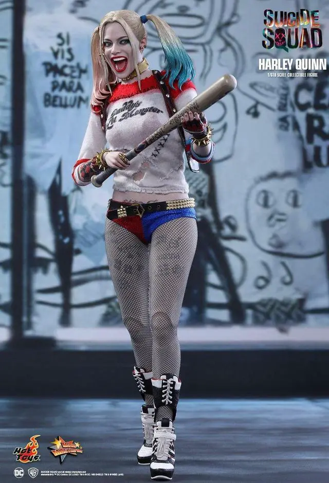 Alt view image 3 of 5 - Figure Hot Toys MMS383 - DC Comics - Suicide Squad - Harley Quinn Deluxe Version