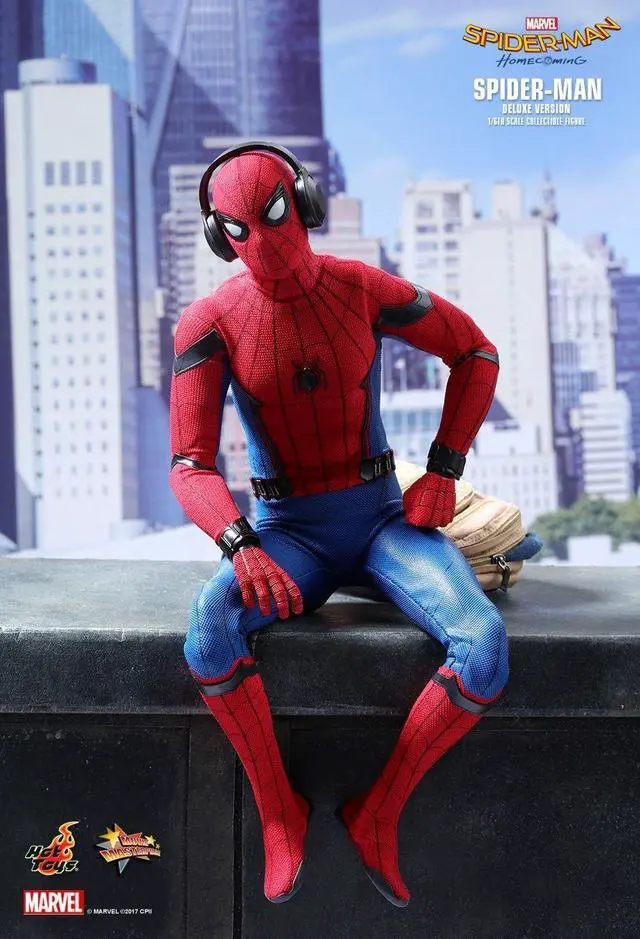 Alt view image 4 of 5 - Figure Hot Toys MMS426 - Marvel Comics - Spider-Man : Homecoming - Spider-Man Deluxe Version