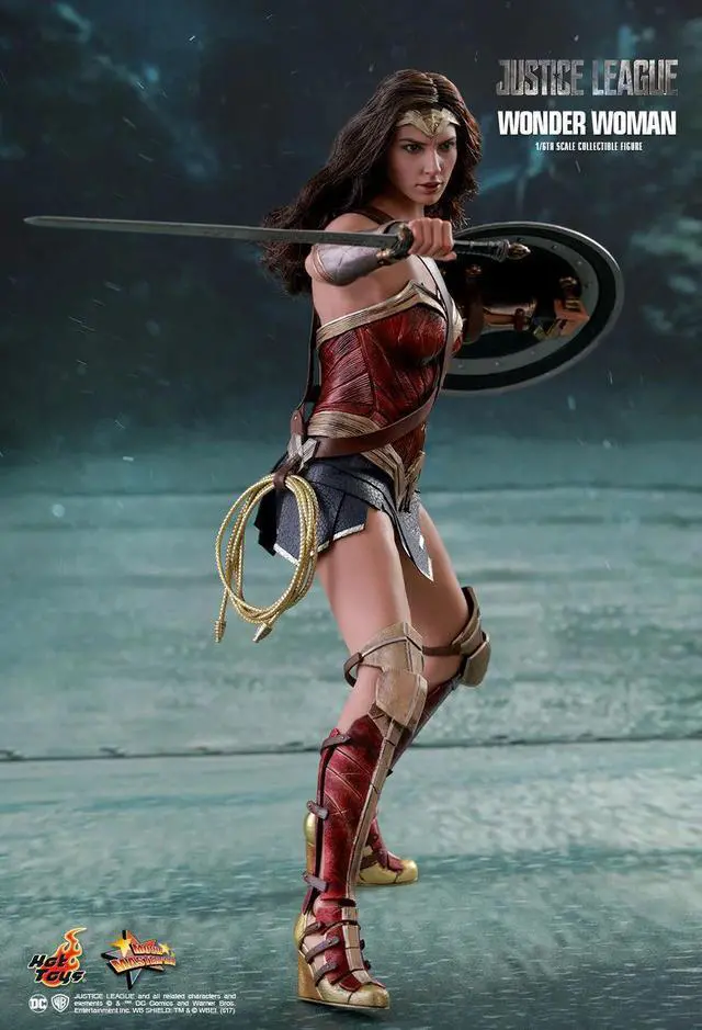 Alt view image 3 of 5 - Figure Hot Toys MMS450 - DC Comics - Justice League - Wonder Woman Standard Version