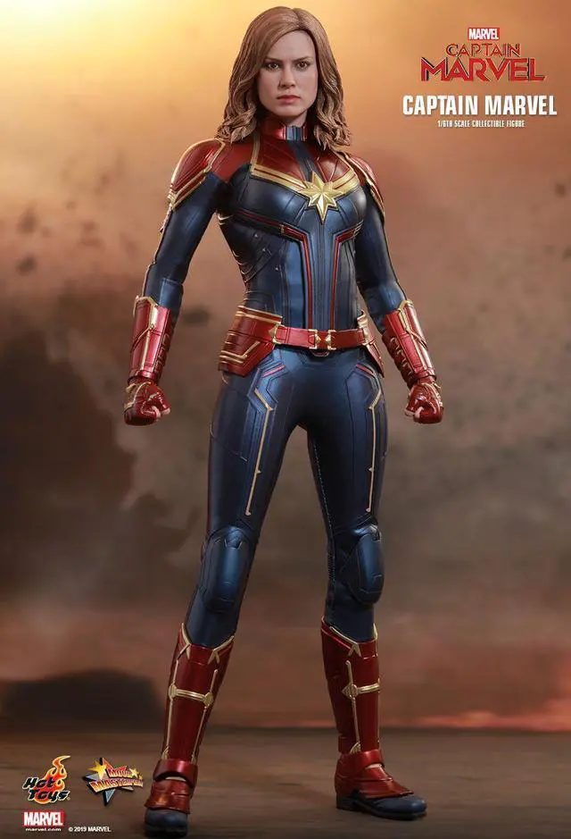 Alt view image 4 of 5 - Figure Hot Toys MMS521 - Marvel Comics - Captain Marvel - Captain Marvel Standard Version
