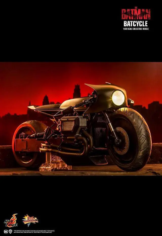 Alt view image 4 of 5 - Figure Hot Toys MMS642 - DC Comics - The Batman - Batcycle