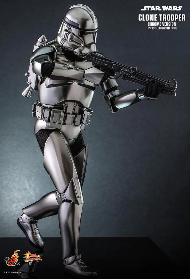 Alt view image 3 of 5 - Figure Hot Toys MMS643 - Star Wars - Clone Trooper Chrome Version