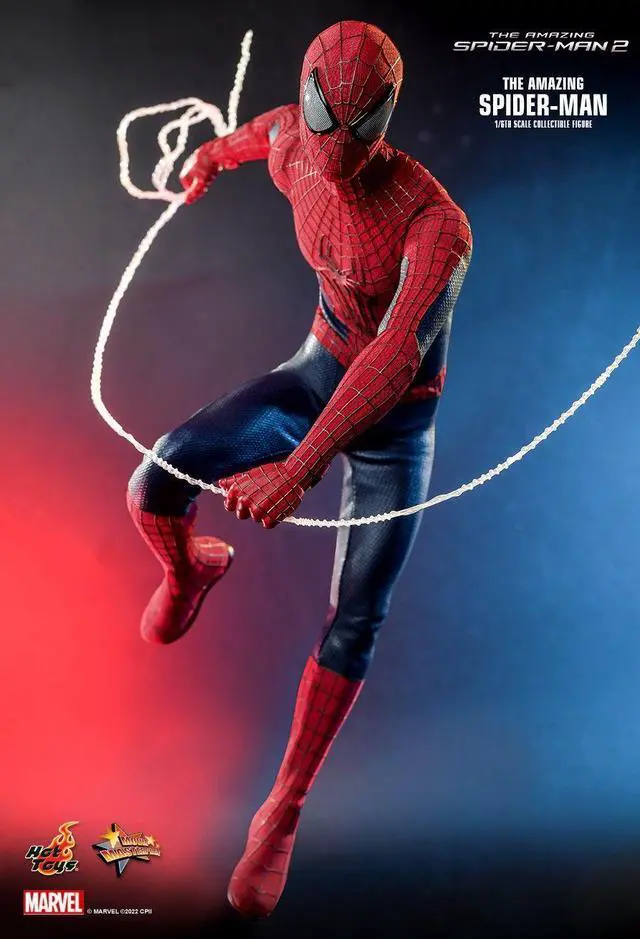 Alt view image 3 of 5 - Figure Hot Toys MMS658 - Marvel Comics -The Amazing Spider Man - Spider Man