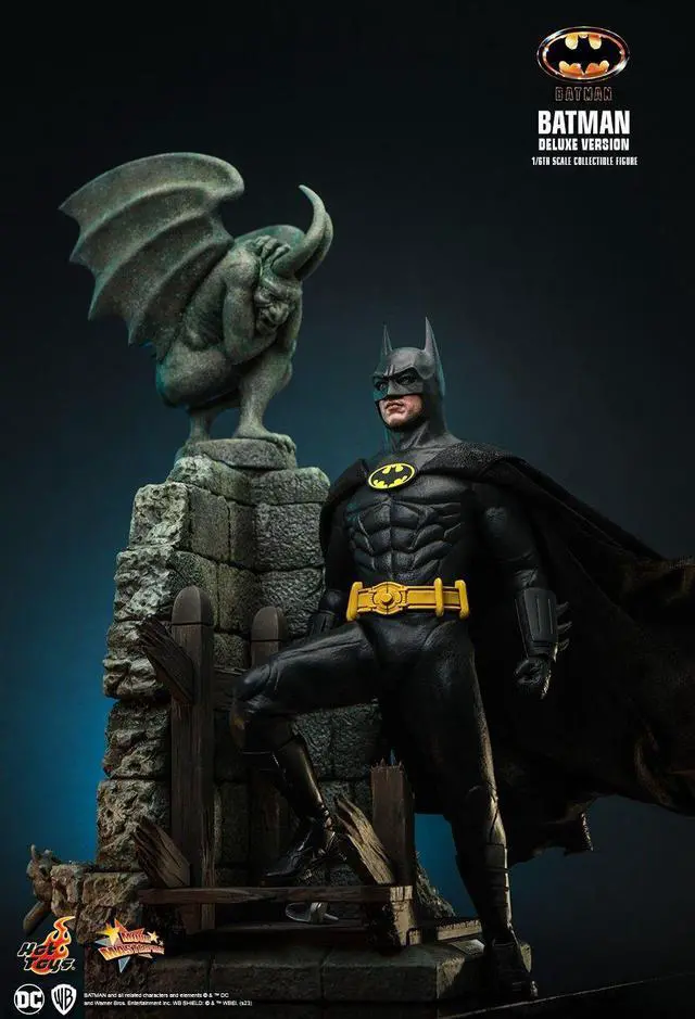 Alt view image 4 of 5 - Figure Hot Toys MMS693 - DC Comics - Batman 1989 - Batman Deluxe Version
