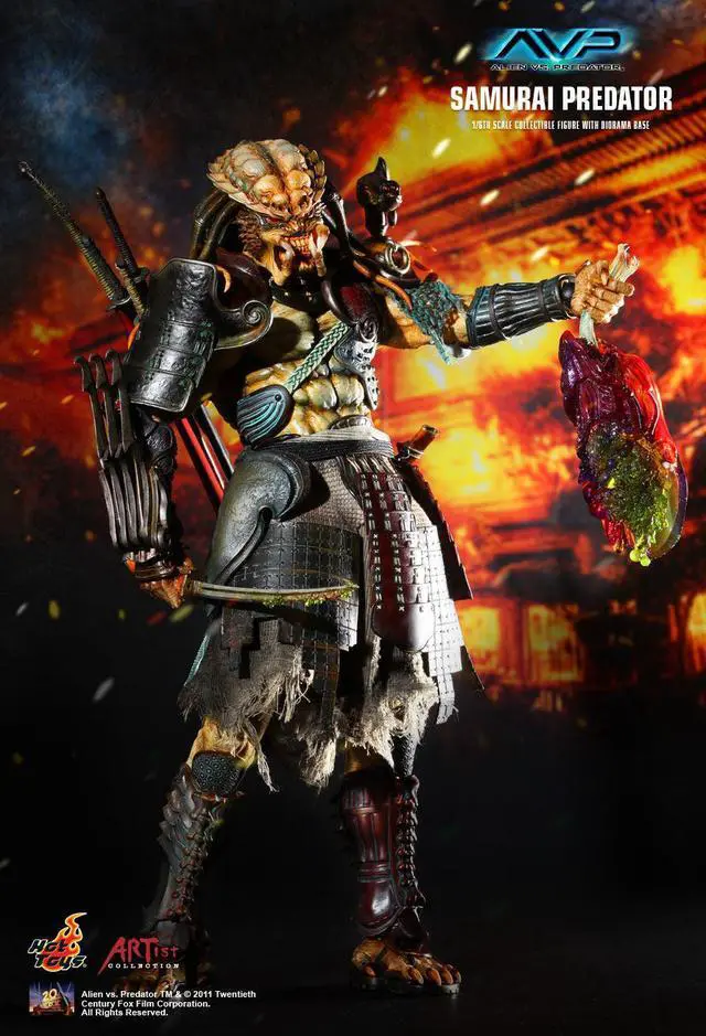 Alt view image 11 of 12 - Samurai Predator Alien vs Predator 1/6 Scale Hot Toys Figure