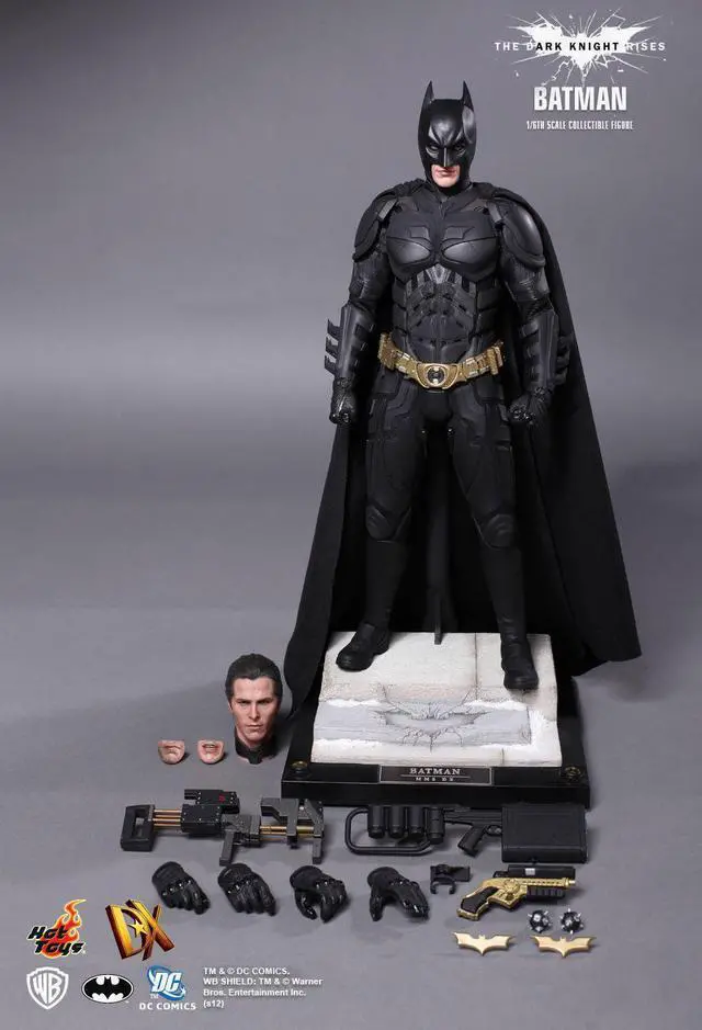 Alt view image 2 of 5 - Batman Bruce Wayne DX12 The Dark Knight Rises Sixth Scale Hot Toys Figure