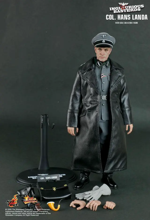 Alt view image 2 of 5 - Figure Hot Toys MMS134 - Inglourious Basterds - COL. Hans Landa