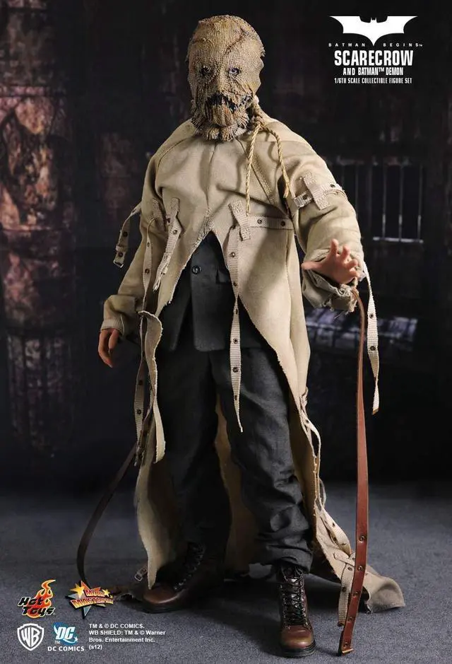 Alt view image 3 of 5 - Figure Hot Toys MMS140 - DC Comics - Batman Begins - Batman Demon & Scarecrow