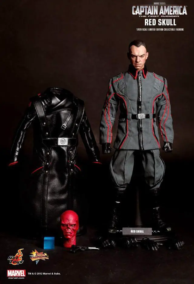 Alt view image 2 of 5 - Captain America Red Skull 1:6 Scale Figure Movie Masterpiece Hot Toys