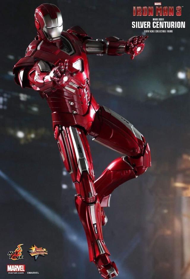 Alt view image 4 of 4 - Figure Hot Toys MMS213 - Marvel Comics - Iron Man 3 - Iron Man Silver Centurion Mark 33 Deluxe Version