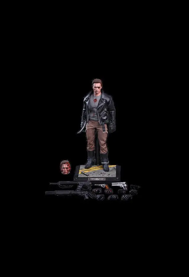 Alt view image 10 of 14 - Terminator T-800 Battle Damaged Version Hot Toys Movie 1/6 Scale Figure