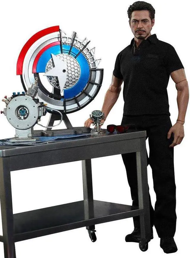 Alt view image 2 of 6 - hot toys iron man 2 movie masterpiece tony stark with arc reactor creation accessories set collectible figure