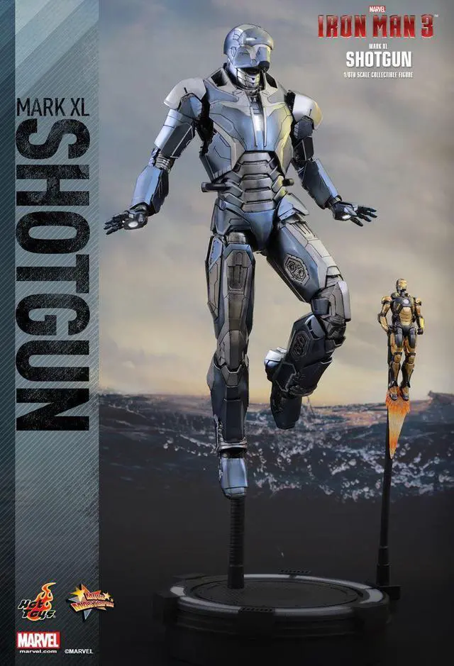 Alt view image 3 of 5 - Figure Hot Toys MMS309 - Marvel Comics - Iron Man 3 - Iron Man Shotgun Mark 40 Deluxe Version
