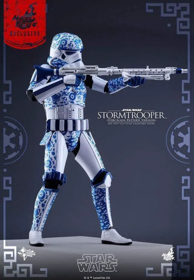 Alt view image 3 of 5 - Figure Hot Toys MMS401 - Star Wars - Stormtrooper Porcelain Pattern Version