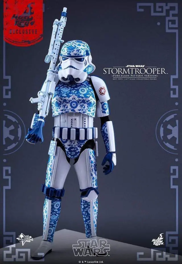 Alt view image 4 of 5 - Figure Hot Toys MMS401 - Star Wars - Stormtrooper Porcelain Pattern Version