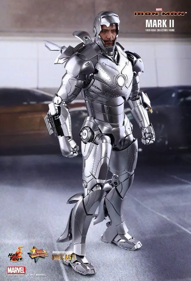 Alt view image 3 of 5 - Figure Hot Toys MMS431D20 - Marvel Comics - Iron Man - Iron Man Mark 2 Deluxe Version