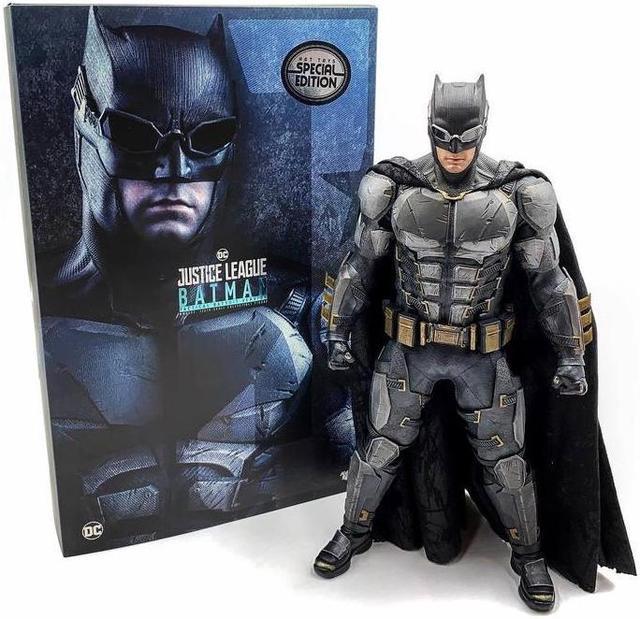 Review and photos of Tactical Suit Batman Justice League sixth scale action  figure
