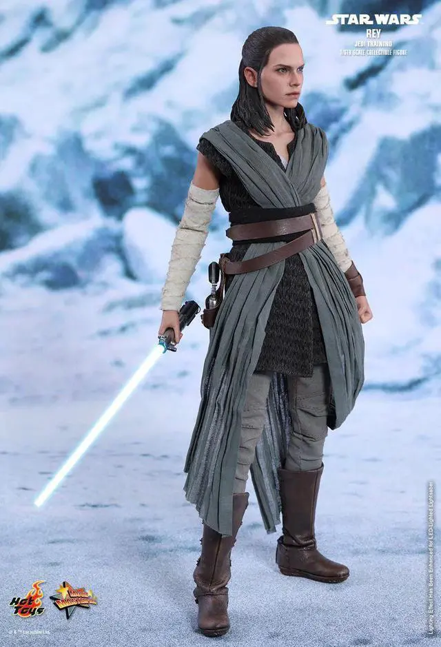 Alt view image 4 of 5 - Figure Hot Toys MMS446 - Star Wars : The Last Jedi - Rey Jedi Training