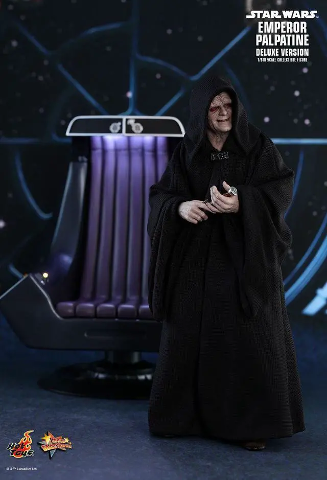 Alt view image 4 of 5 - Figure Hot Toys MMS468 - Star Wars 6 : Return Of The Jedi - Emperor Palpatine Deluxe Version