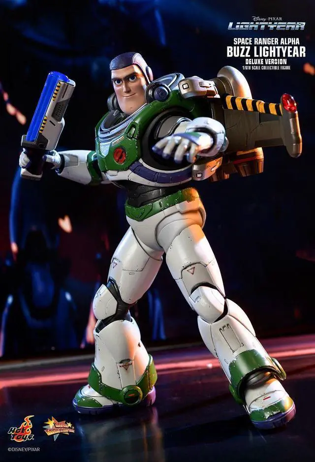 Alt view image 4 of 5 - Figure Hot Toys MMS635 - Disney Pixar - Lightyear - Space Ranger Alpha Buzz Lightyear Deluxe Version