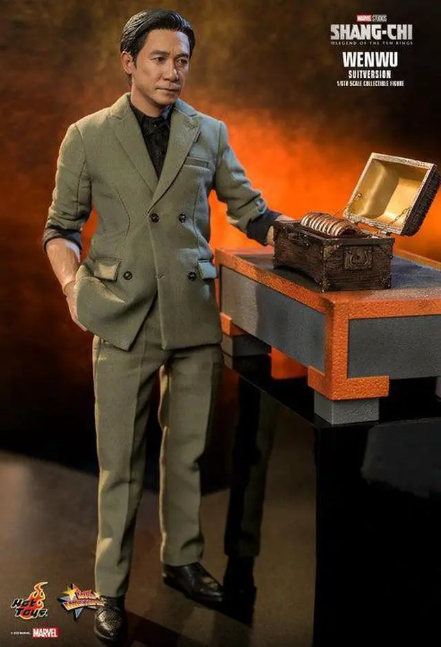 Alt view image 4 of 5 - Figura Hot Toys MMS670 - Marvel Comics - Shang Chi & the Legend Of The Ten Rings - Wenwu Suit Version