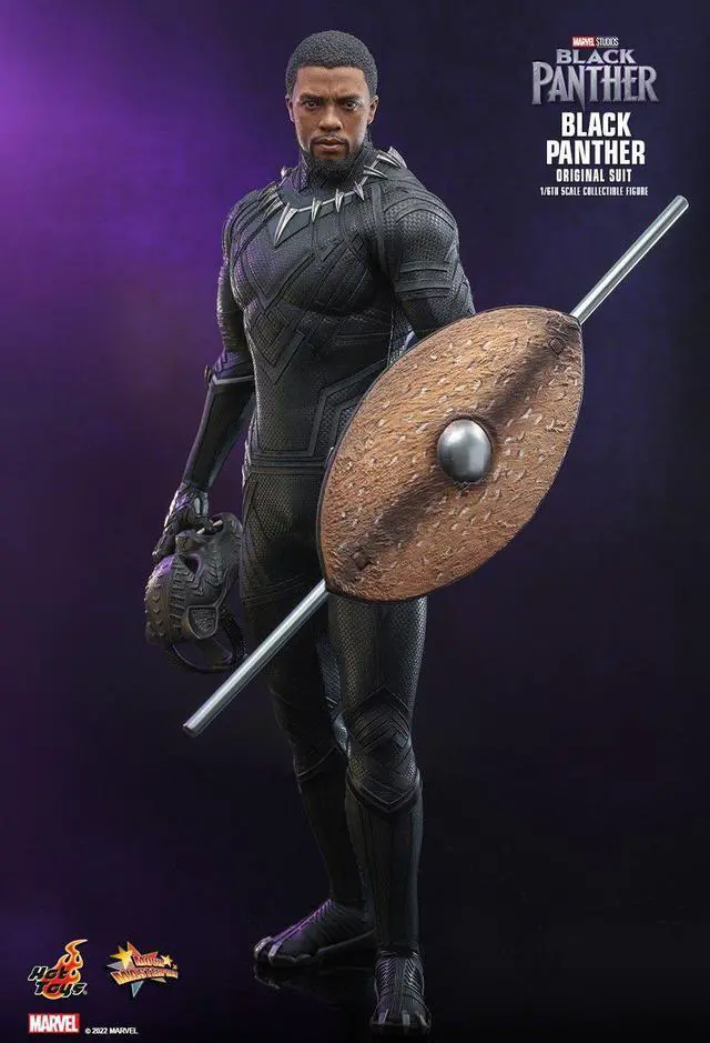 Alt view image 3 of 5 - Figure Hot Toys MMS671 - Marvel Comics - Black Panther Legacy - Black Panther Original Suit