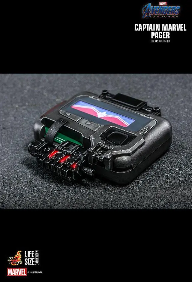 Alt view image 4 of 5 - Figure Hot Toys LMS009 -Marvel Comics - Avengers : Endgame - Captain Marvel Pager