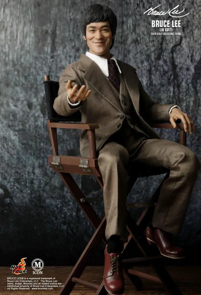 Alt view image 3 of 3 - Figure Hot Toys MIS011 - Bruce Lee In Suit Version