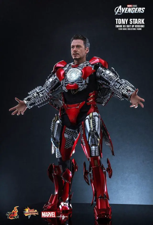 Alt view image 3 of 5 - Figure Hot Toys MMS718 - Marvel Comics - Iron Man - Tony Stark Mark 7 Suit Up Version