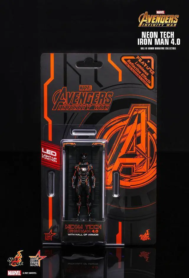 Alt view image 4 of 4 - Figura Hot Toys MMSC021 - Marvel Comics - Avengers: Infinity War - Neon Tech Iron Man 4.0 Hall Of Armor Miniature Collectible