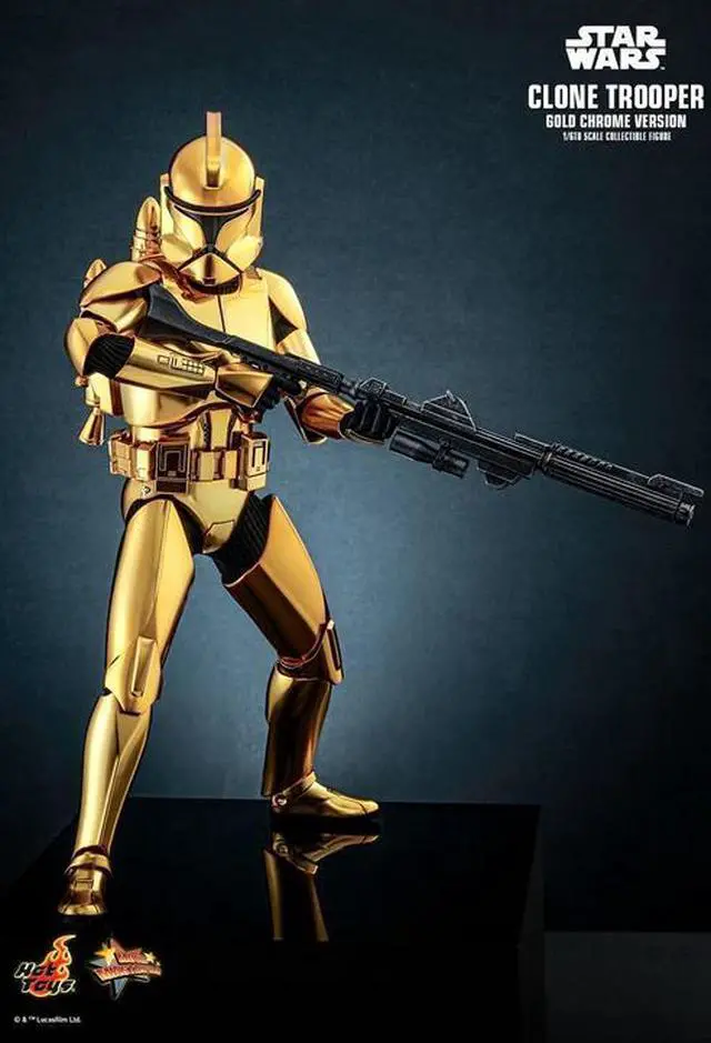 Alt view image 5 of 5 - Figure Hot Toys MMS735 - Star Wars - Clone Trooper Gold Chrome Version