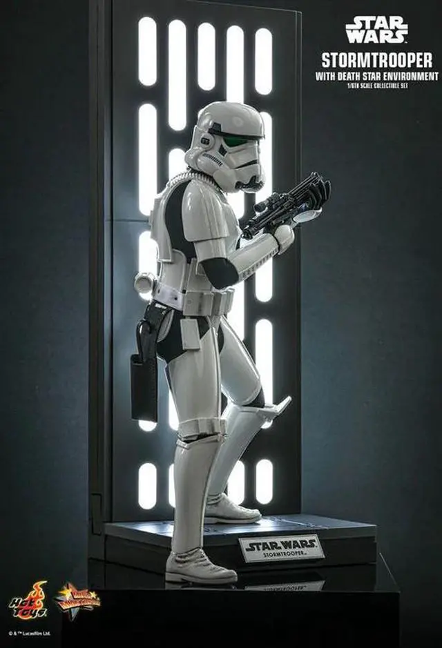 Alt view image 4 of 5 - Figure Hot Toys MMS736 - Star Wars - Stormtrooper & Death Star Diorama