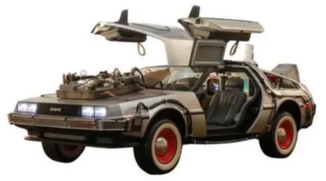 Main image of Figure Hot Toys MMS738 - Back To The Future III - Delorean Time Machine