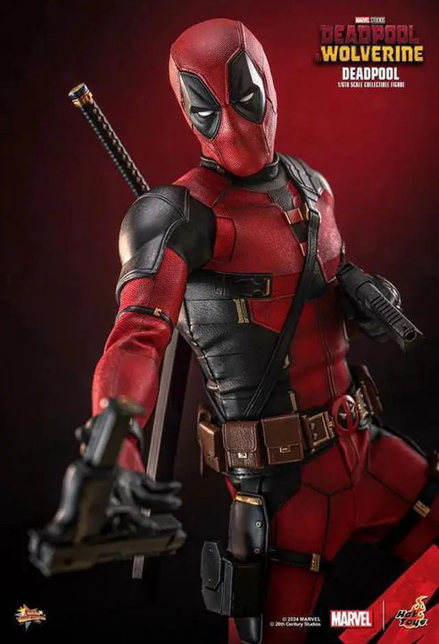 Alt view image 3 of 5 - Figure Hot Toys MMS746 - Marvel Comics - Deadpool & Wolverine - Deadpool