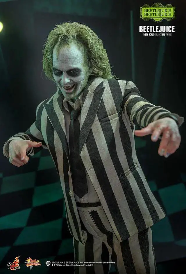 Alt view image 4 of 5 - Figure Hot Toys MMS767 - Beetlejuice - Beetlejuice