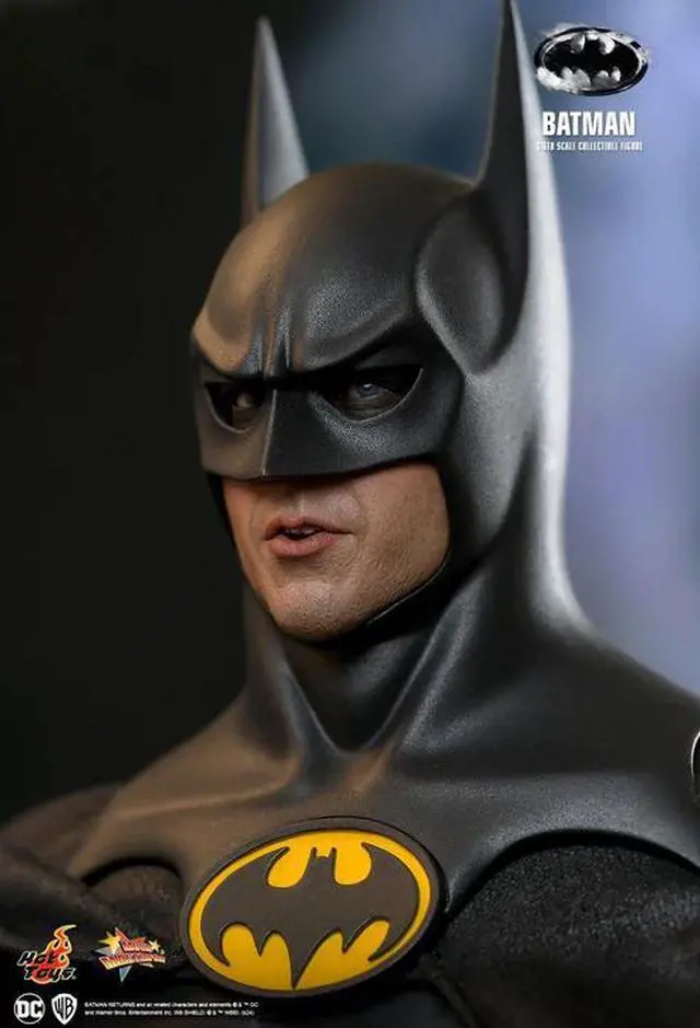 Alt view image 5 of 5 - Figure Hot Toys MMS769 - DC Comics - Batman Returns - Batman