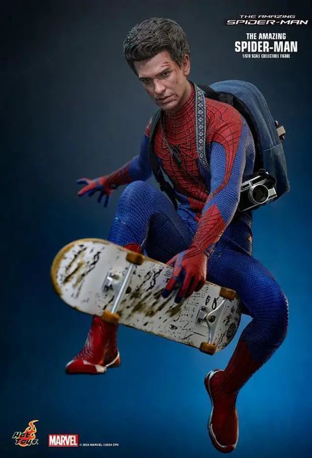 Alt view image 3 of 5 - Figure Hot Toys MMS771 - Marvel Comics - The Amazing Spider Man - Spider Man