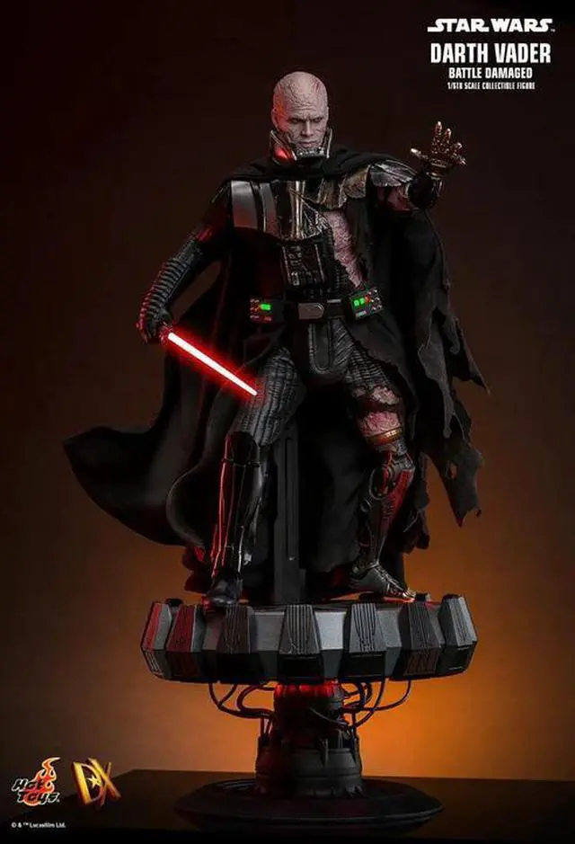 Alt view image 3 of 5 - Figure Hot Toys DX44 - Star Wars - Darth Vader Battle Damaged