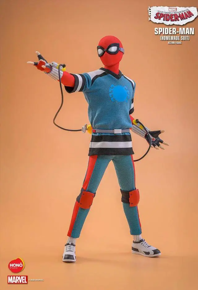Alt view image 5 of 5 - Figure Hot Toys HS07 - Marvel Comics - Your Friendly Neighborhood Spider Man - Spider Man Homemade Suit