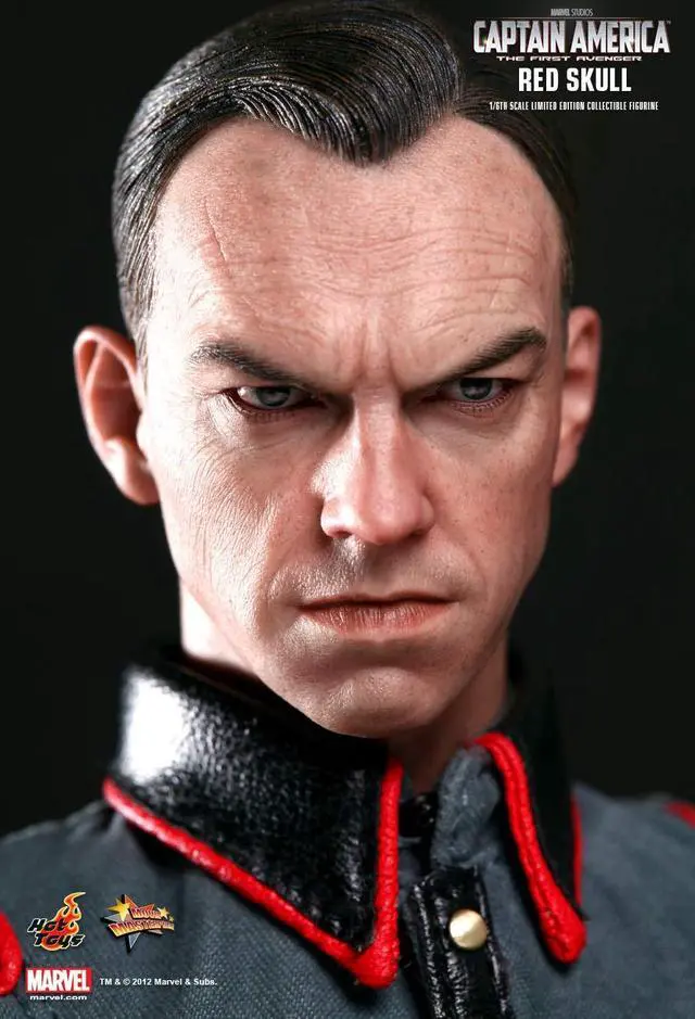 Alt view image 5 of 5 - Captain America Red Skull 1:6 Scale Figure Movie Masterpiece Hot Toys