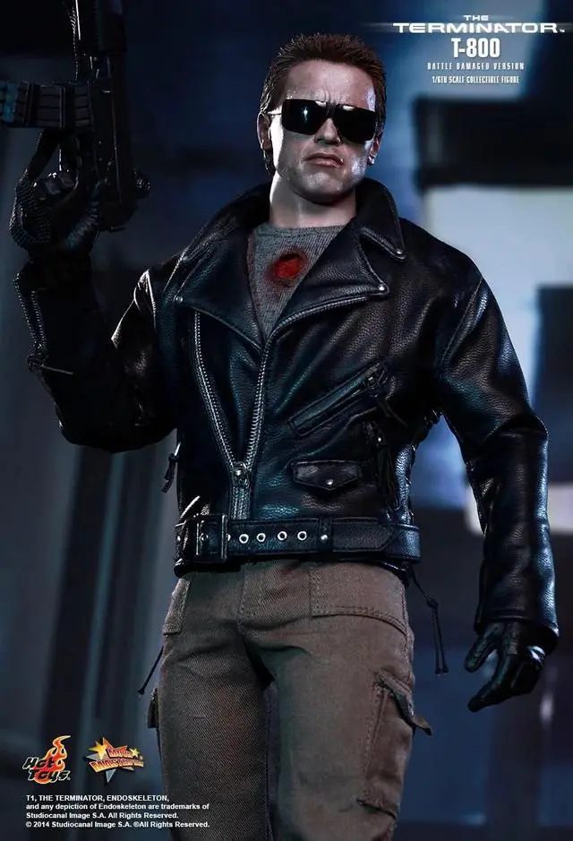 Alt view image 14 of 14 - Terminator T-800 Battle Damaged Version Hot Toys Movie 1/6 Scale Figure