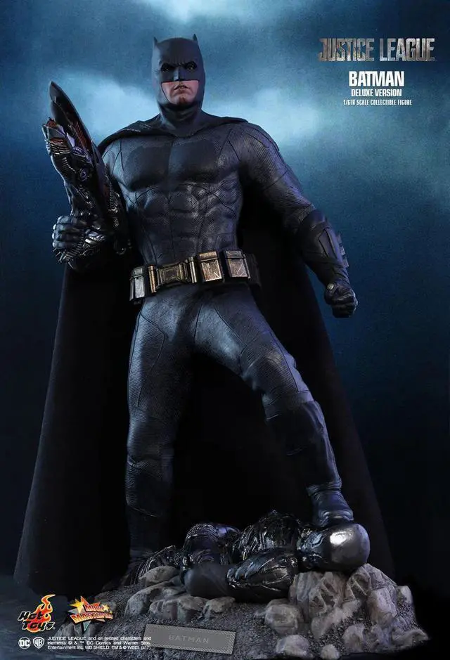 Alt view image 5 of 5 - Figure Hot Toys MMS456 - DC Comics - Justice League - Batman Deluxe Version