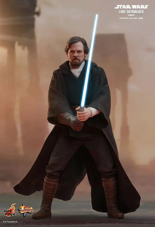 Alt view image 5 of 5 - Figure Hot Toys MMS507 - Star Wars : The Last Jedi - Luke Skywalker Crait Version